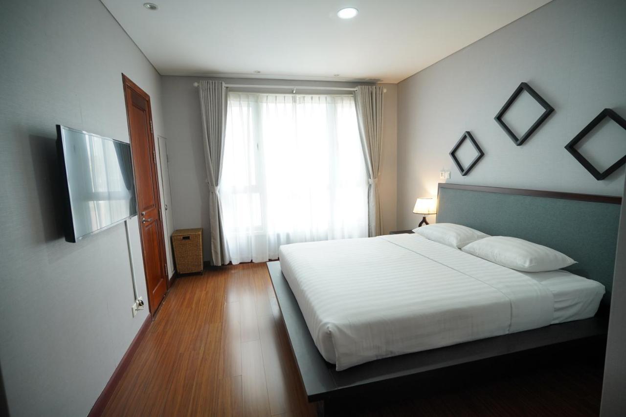 Lancaster Le Thanh Ton Ho Chi Minh City Exterior photo